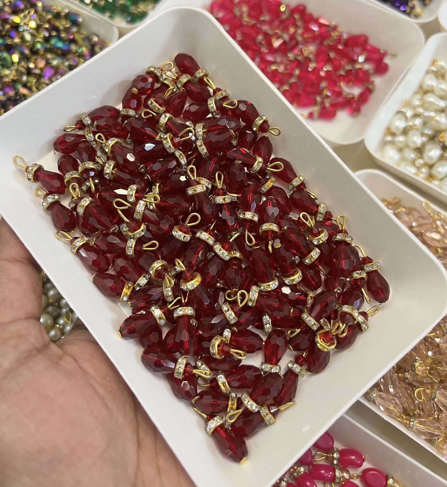 Crystal Tarsel Maroon 10 pcs