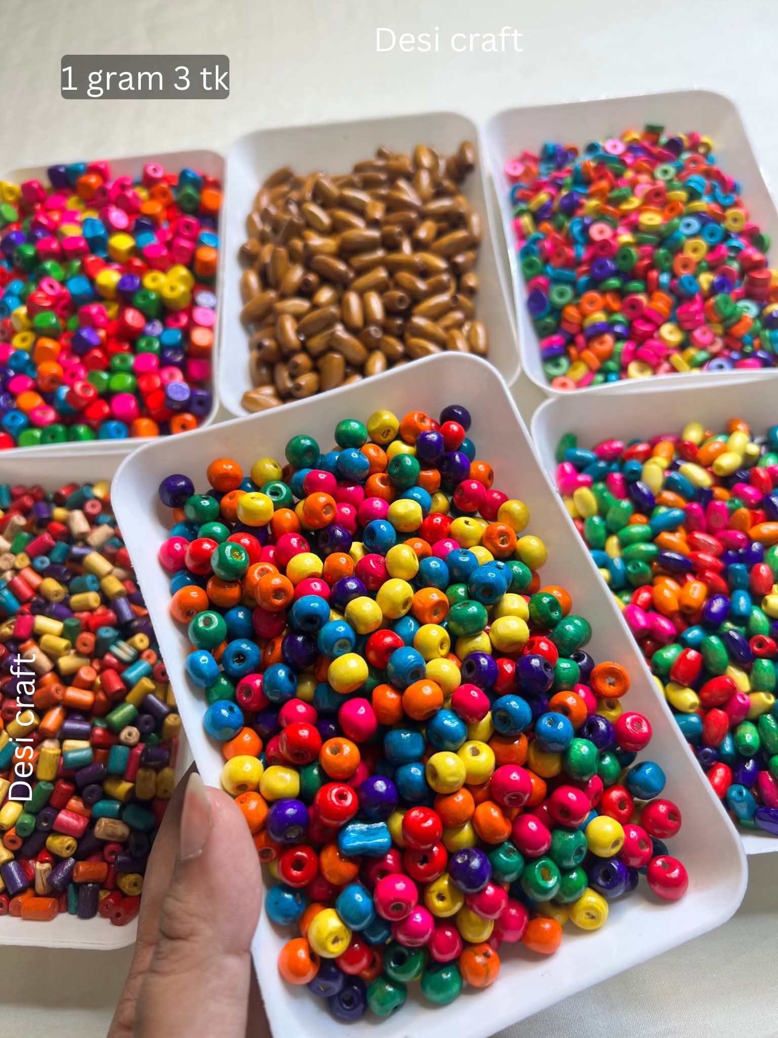 Wooden beads round