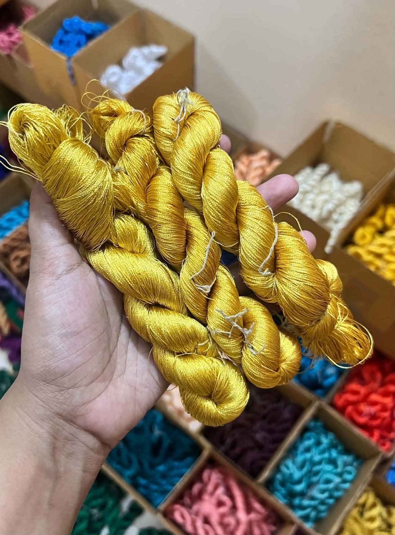 Resmisuta  yellow 3